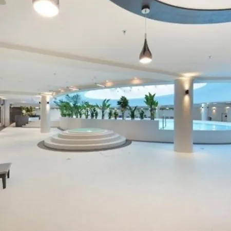 Hanza Tower Casino & Pool & Jacusi & Sauna * Szczecin